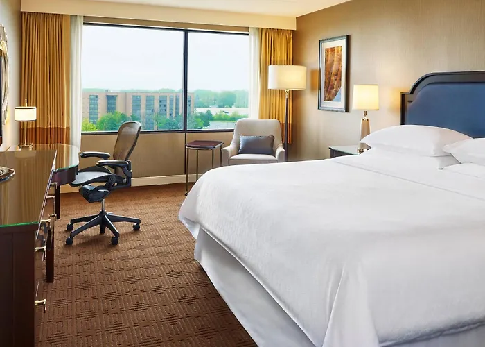 Sheraton Naperville