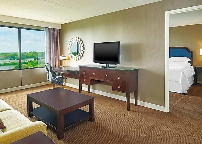 Sheraton Naperville 3* Lisle