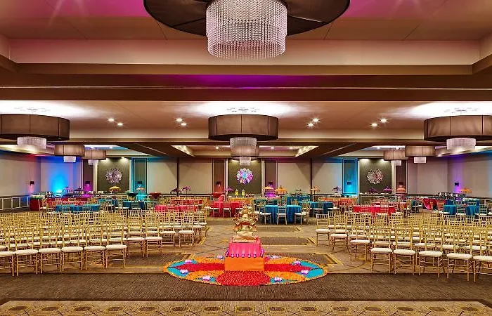 Sheraton Naperville Hotel Lisle