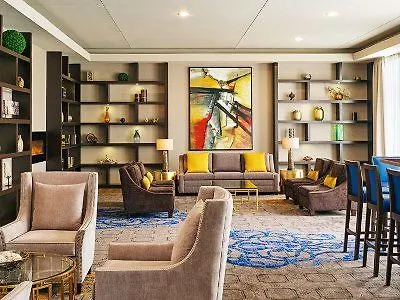 Sheraton Naperville Hotel 3*