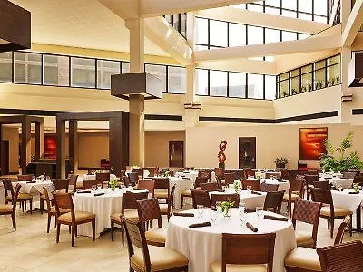Sheraton Naperville 3* Лайл