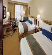 Sheraton Naperville Hotel 3*